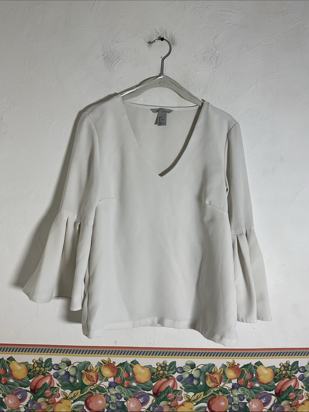 H&M Off White/Cream Bell Sleeve Blouse Top Size 4
